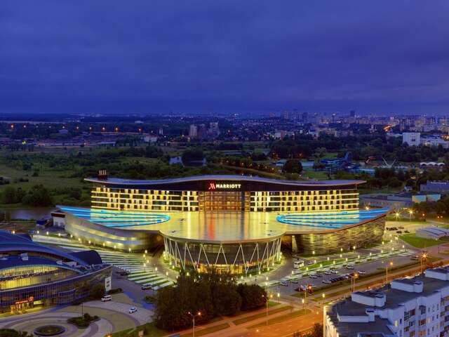 Отель Minsk Marriott Hotel Минск-3