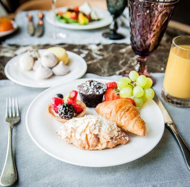 Отель Minsk Marriott Hotel Минск-45